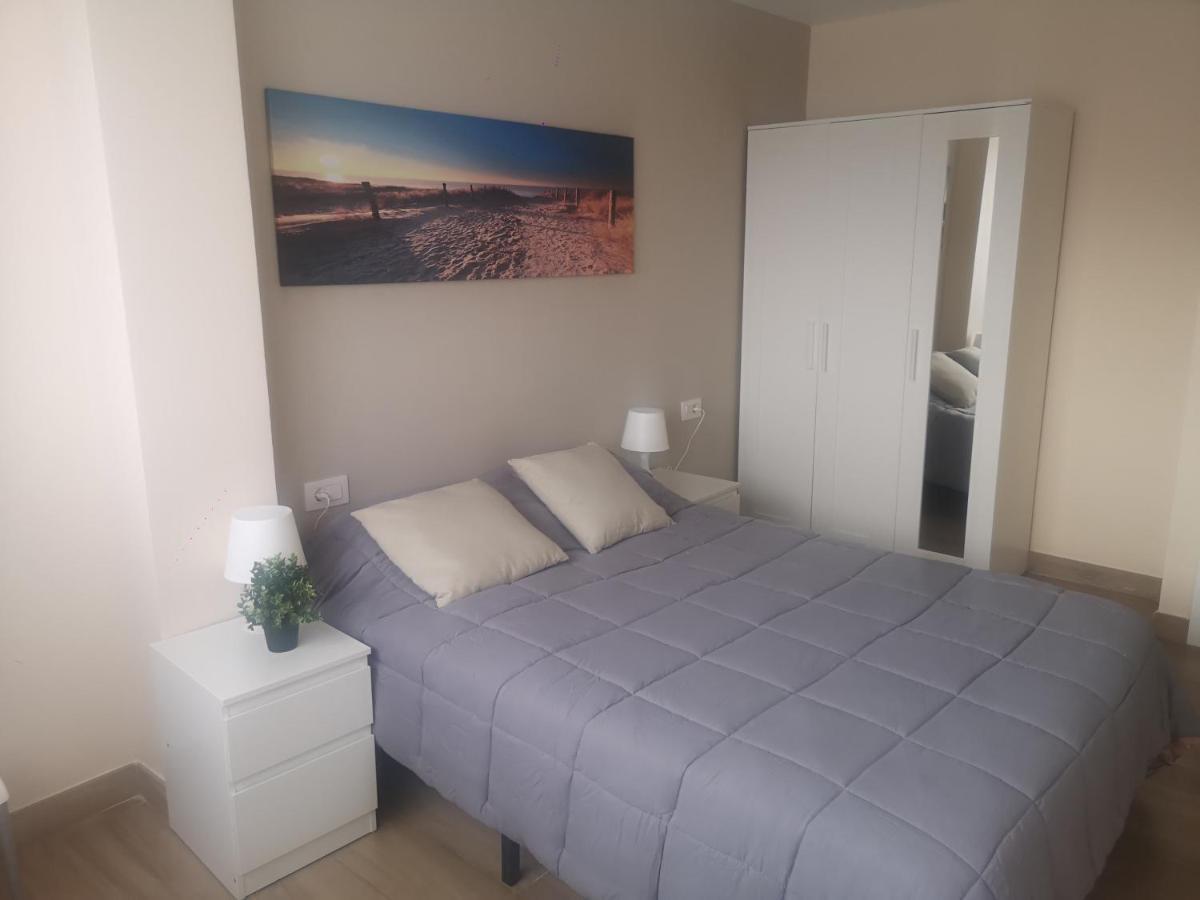 Hostal Mari En La Laguna, Alquiler Habitacion Privada En Hostal, 6 Habitaciones Cerca De La Universidad Y Aeropuerto Norte, 3 Banos Compartidos San Cristóbal de La Laguna Exterior foto