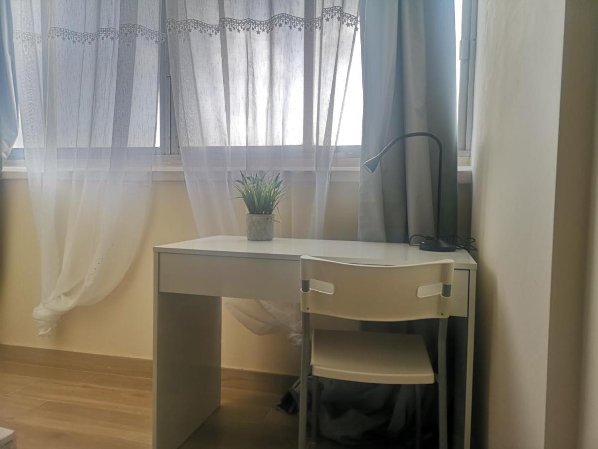 Hostal Mari En La Laguna, Alquiler Habitacion Privada En Hostal, 6 Habitaciones Cerca De La Universidad Y Aeropuerto Norte, 3 Banos Compartidos San Cristóbal de La Laguna Exterior foto